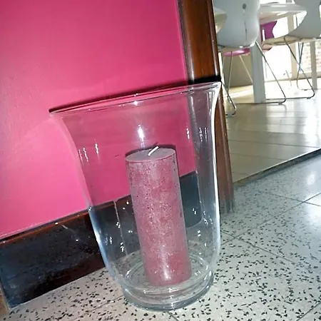 Office Des Bons Enfants Quarto em Acomodações Particulares *
